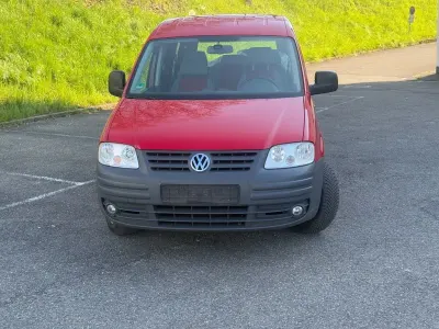 Used VW Caddy Style 109 HP (80 kW) 2009 Red Minivan