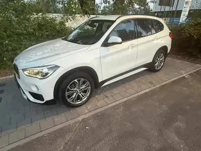 Gebraucht BMW X1 Sport Line 150 PS (110 kW) 2019 Weiß SUV