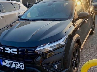 Gebraucht Dacia Jogger Extreme 101 PS (74 kW) 2023 Schwarz Van / Kleinbus