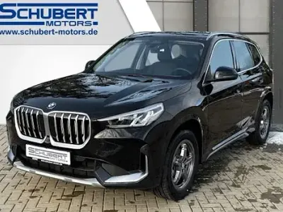 Neu BMW X1 Luxury Line 136 PS (100 kW) 2026 Schwarz SUV