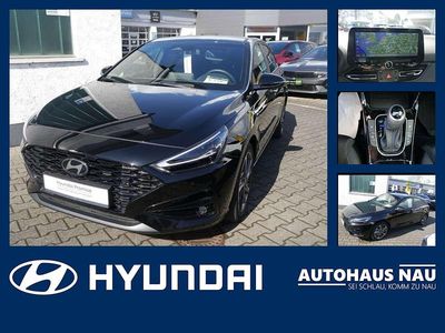 Gebraucht Hyundai i30 Advantage 101 PS (74 kW) 2025 Abyss black / mic Limousine