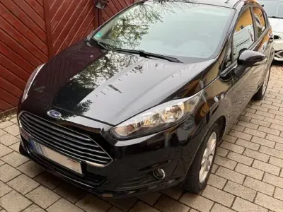 Gebraucht Ford Fiesta SYNC Edition 80 PS (58 kW) 2015 Schwarz Kleinwagen
