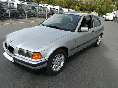 Gebraucht BMW 316 Basis 102 PS (75 kW) 1996 Silber Kleinwagen