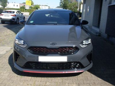 Kia ProCeed GT