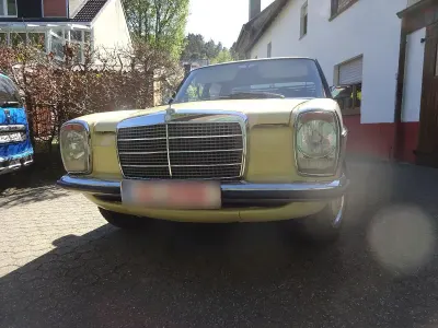 Brugt Mercedes W115 90 HK (66 kW) 1975 Sedan