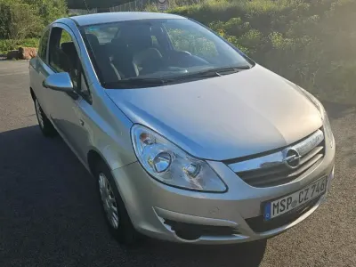 Gebraucht Opel Corsa 60 PS (44 kW) 2009 Silber Kleinwagen
