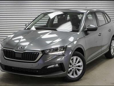 Gebraucht Skoda Scala Fresh 150 PS (110 kW) 2024 Grau Kleinwagen