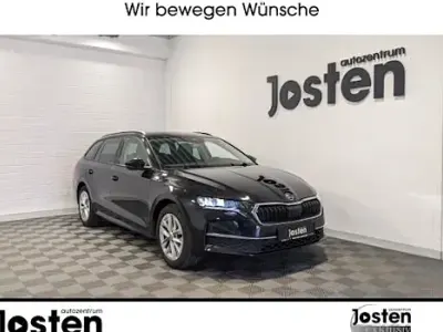 Gebraucht Skoda Octavia Selection 150 PS (110 kW) 2024 Schwarz (schwarzmagic perleffekt) Kombi