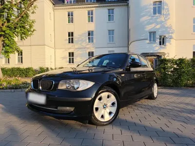 Gebraucht BMW 116 116 PS (85 kW) 2007 Schwarz Kleinwagen
