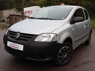 Gebraucht VW Fox Basis 54 PS (39 kW) 2008 Silber Kleinwagen