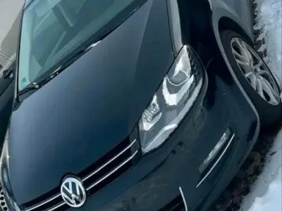 Gebraucht VW Sharan 177 PS (130 kW) 2019 Schwarz Van / Kleinbus