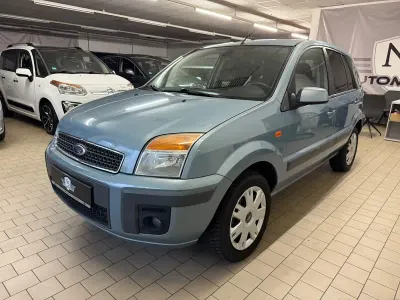 Gebraucht Ford Fusion 68 PS (50 kW) 2009 Blau Kleinwagen