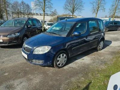 Gebraucht Skoda Roomster 70 PS (51 kW) 2009 Blau Van / Kleinbus