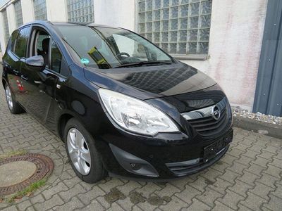 Schwarz Gebraucht 2011 Opel Meriva Van / Kleinbus | 4.490 € (Guter Preis)