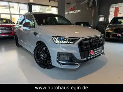 Gebraucht Audi SQ7 Competition 650 PS (478 kW) 2023 Grau SUV