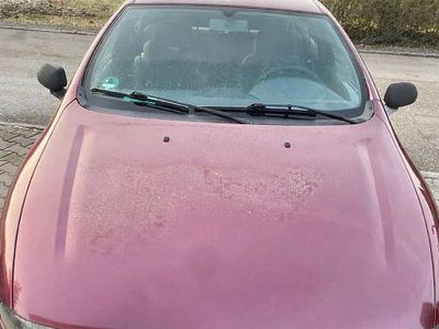 Rot Gebraucht 1998 Fiat Bravo Kleinwagen | 900 €