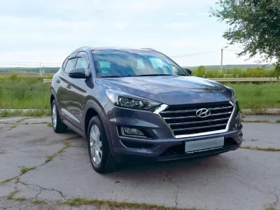 Gebraucht Hyundai Tucson 132 PS (97 kW) 2019 Grau SUV