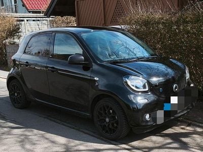 Second-hand Smart ForFour Electric Drive 60 kW (82 CP) 2018 Negru Hatchback