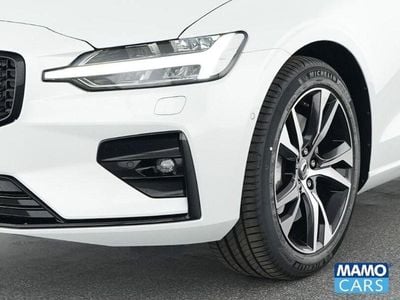 Second-hand Volvo V60 Plus 197 CP (144 kW) 2025 Alb Break