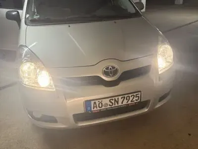 Gebraucht Toyota Corolla Verso Executive 129 PS (94 kW) 2008 Beige Van / Kleinbus