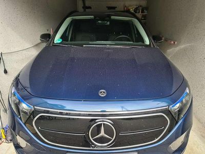 Mercedes EQA250