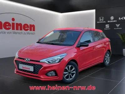 Usata Hyundai i20 YES! 84 CV (61 kW) 2019 Rosso Utilitaria