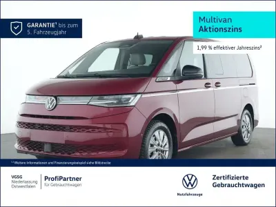 Usata VW Multivan Style 150 CV (110 kW) 2025 Rosso Monovolume