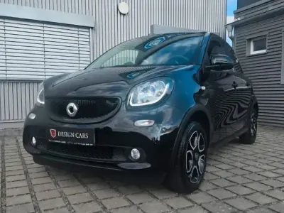 Gebraucht Smart ForFour Passion 90 PS (66 kW) 2017 Schwarz Kleinwagen