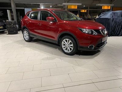 Rot Gebraucht 2017 Nissan Qashqai Acenta SUV | 9.990 € (Guter Preis)