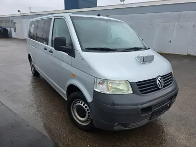 Używany VW Transporter 131 KM (96 kW) 2004 Srebrny Van