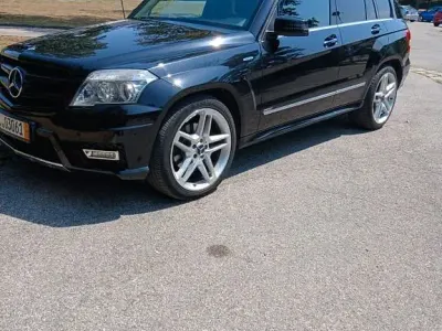Gebraucht Mercedes GLK250 204 PS (150 kW) 2012 Schwarz SUV