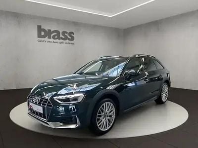 Usado Audi A4 Allroad Ambiente 204 HP (150 kW) 2022 Verde Carrinha
