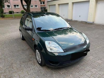 Gebraucht Ford Fiesta 70 PS (51 kW) 2005 Grün Kleinwagen