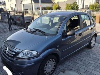 Gebraucht Citroën C3 Comfort 73 PS (53 kW) 2008 Lackierung eisengrau/metallic Kleinwagen