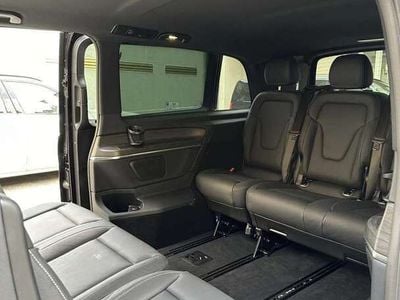 Mercedes V300