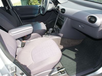 Gebraucht Mercedes A160 98 PS (72 kW) 2003 Silber Limousine