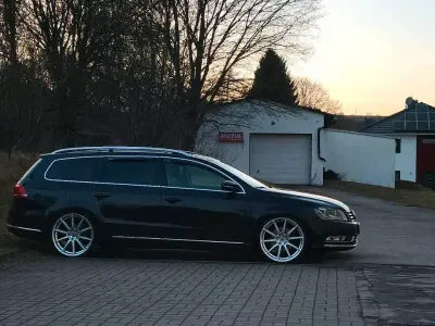 Second-hand VW Passat Exclusive 177 CP (130 kW) 2013 Negru Break