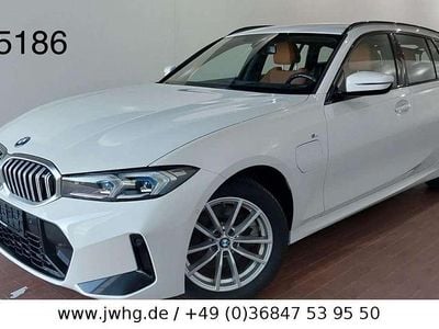 BMW 330e