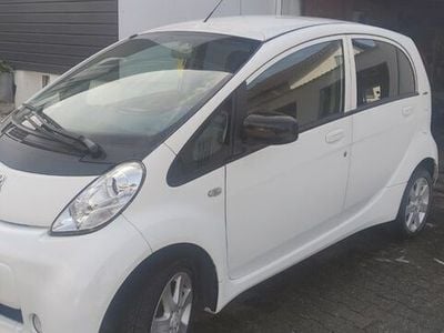 Peugeot iON