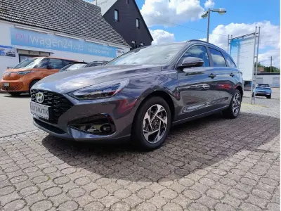 Neu Hyundai i30 Trend 150 PS (110 kW) 2026 Grau Kombi