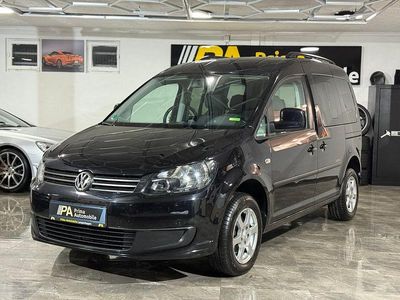 Schwarz Gebraucht 2012 VW Caddy Van / Kleinbus | 6.399 € (Fairer Preis)