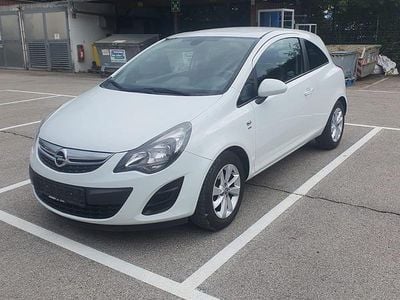 Weiß Gebraucht 2014 Opel Corsa Kleinwagen | 3.600 € (Fairer Preis)