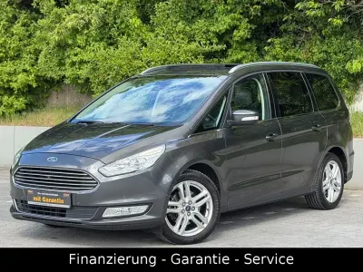 Używany Ford Galaxy Titanium 239 KM (175 kW) 2018 Szary Minivan