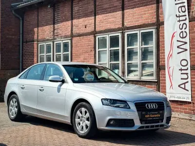 Używany Audi A4 Ambiente 160 KM (117 kW) 2011 Szary Sedan/Limuzyna