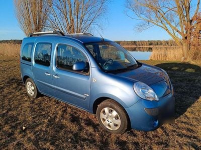 Gebraucht Renault Kangoo 106 PS (77 kW) 2013 Blau Van / Kleinbus