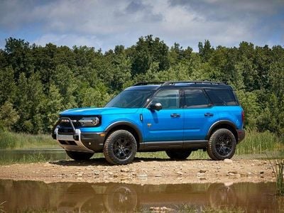 Neu Ford Bronco Sport Sport 250 PS (183 kW) 2026 Blau SUV