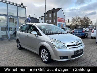 Gebraucht Toyota Corolla Verso 136 PS (100 kW) 2006 Silber Van / Kleinbus