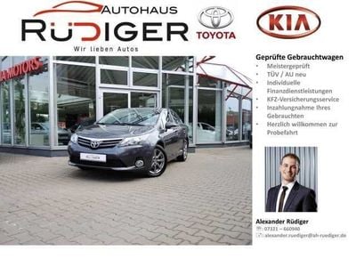 Gebraucht Toyota Avensis Edition 150 PS (110 kW) 2012 Grau metallic Limousine