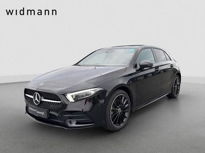Metalliclack kosmosschwarz Gebraucht 2022 Mercedes A250 AMG Limousine | 28.850 € (Fairer Preis)