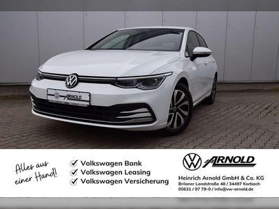 Gebraucht VW Golf VIII Active 150 PS (110 kW) 2022 Pure white Limousine